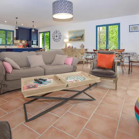 Stunning Home In Nessa *